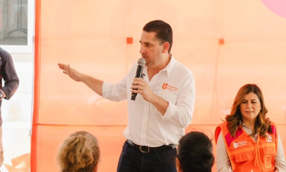 Luis Cavazos convoca a emprendedores de la región a taller especializado
