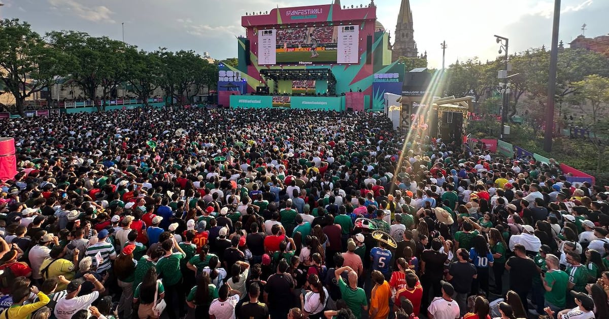 Fan Festival GDL lleno total en el evento México vs Ecuador